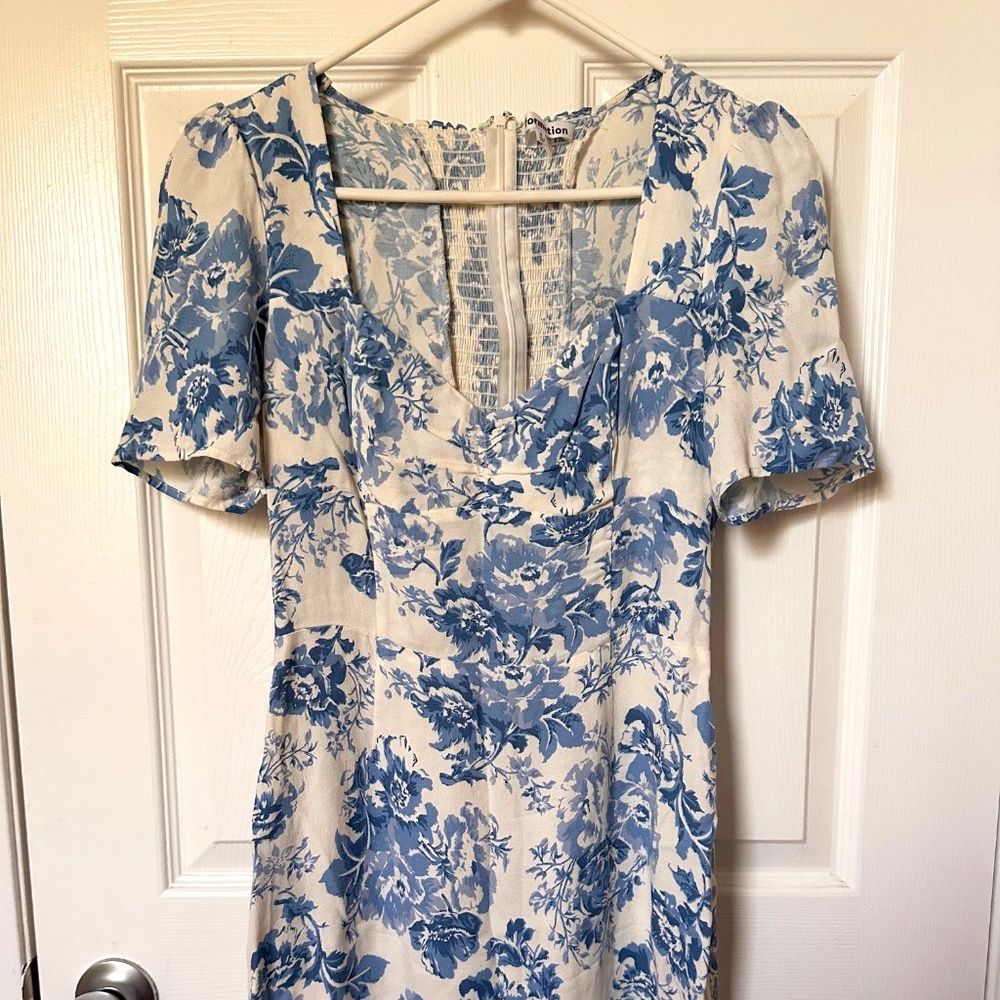 Cute Mini Reformation Dress!
